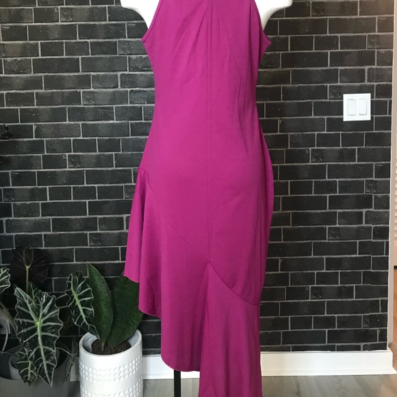 HALTER NECK LINE, HIGH LOW MIDI DRESS - Picture 5 of 10